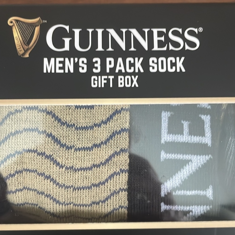Guinness Men's Three Pack Sock Gift Box - Picture 12 of 12